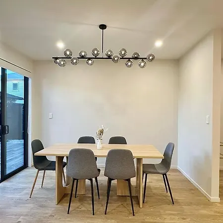 New Spacious 4Beds Family Home Auckland Exterior photo